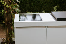 outdoorküche-deluxe-mit-grillflach-gartengrill