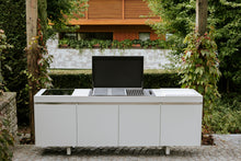 outdoorküche-deluxe-mit-grillflach-gartengrill