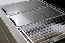 outdoorküche-deluxe-mit-grillflach-gartengrill